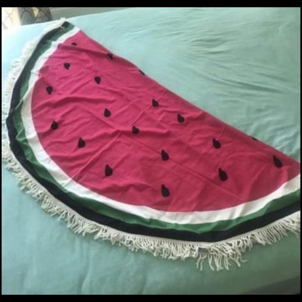 Round polyester watermelon beach mat 5ft wide new